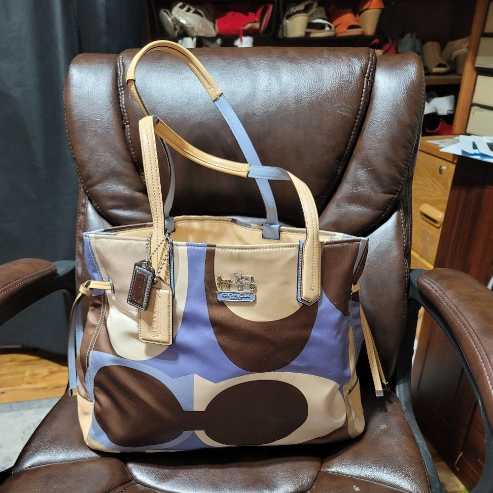 Coach Vintage Scarf print tote